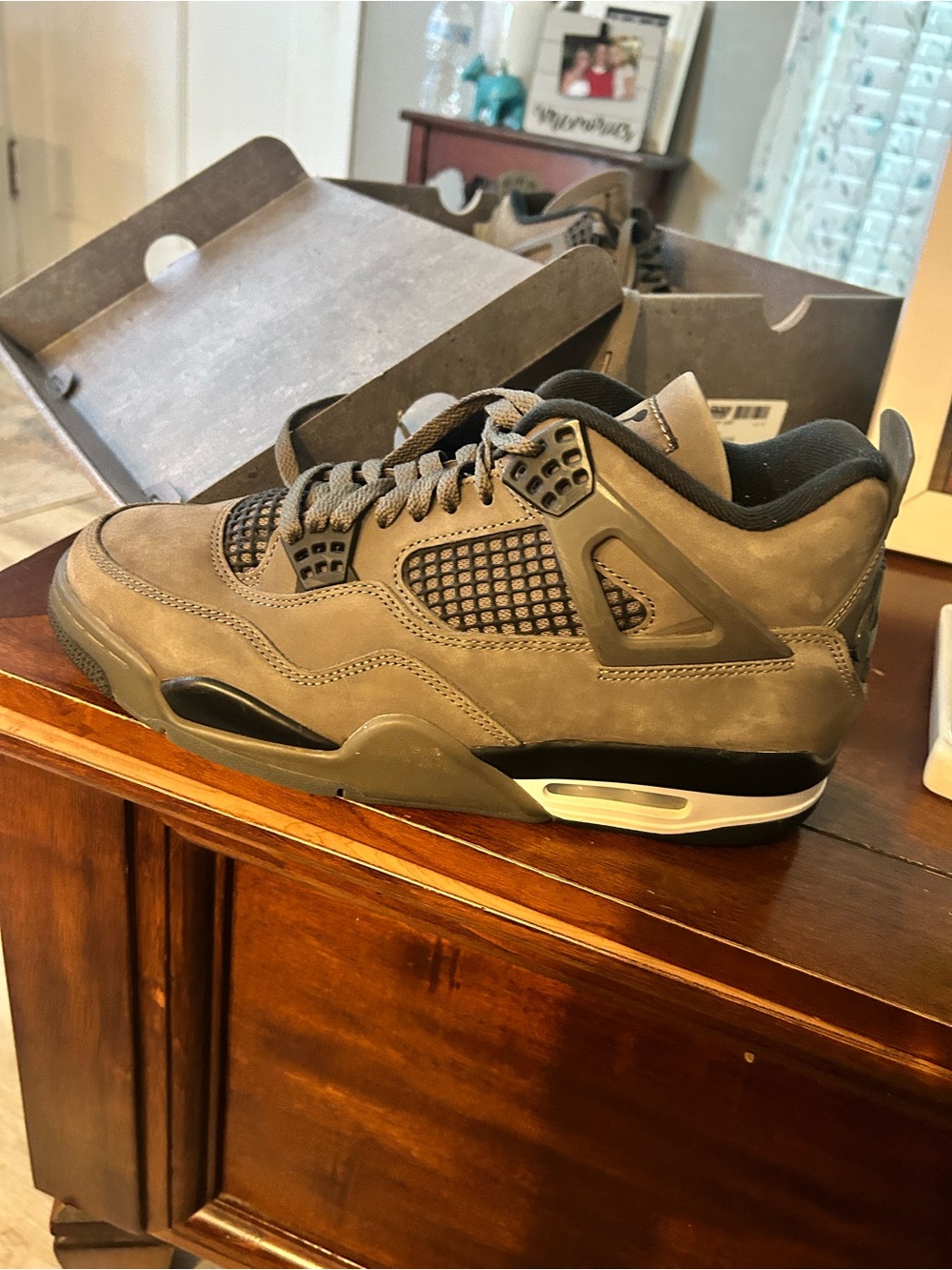 Jordan Retro 4 Sneakers in Taupe Gray and Black